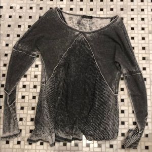 small breathless long sleeve shirt